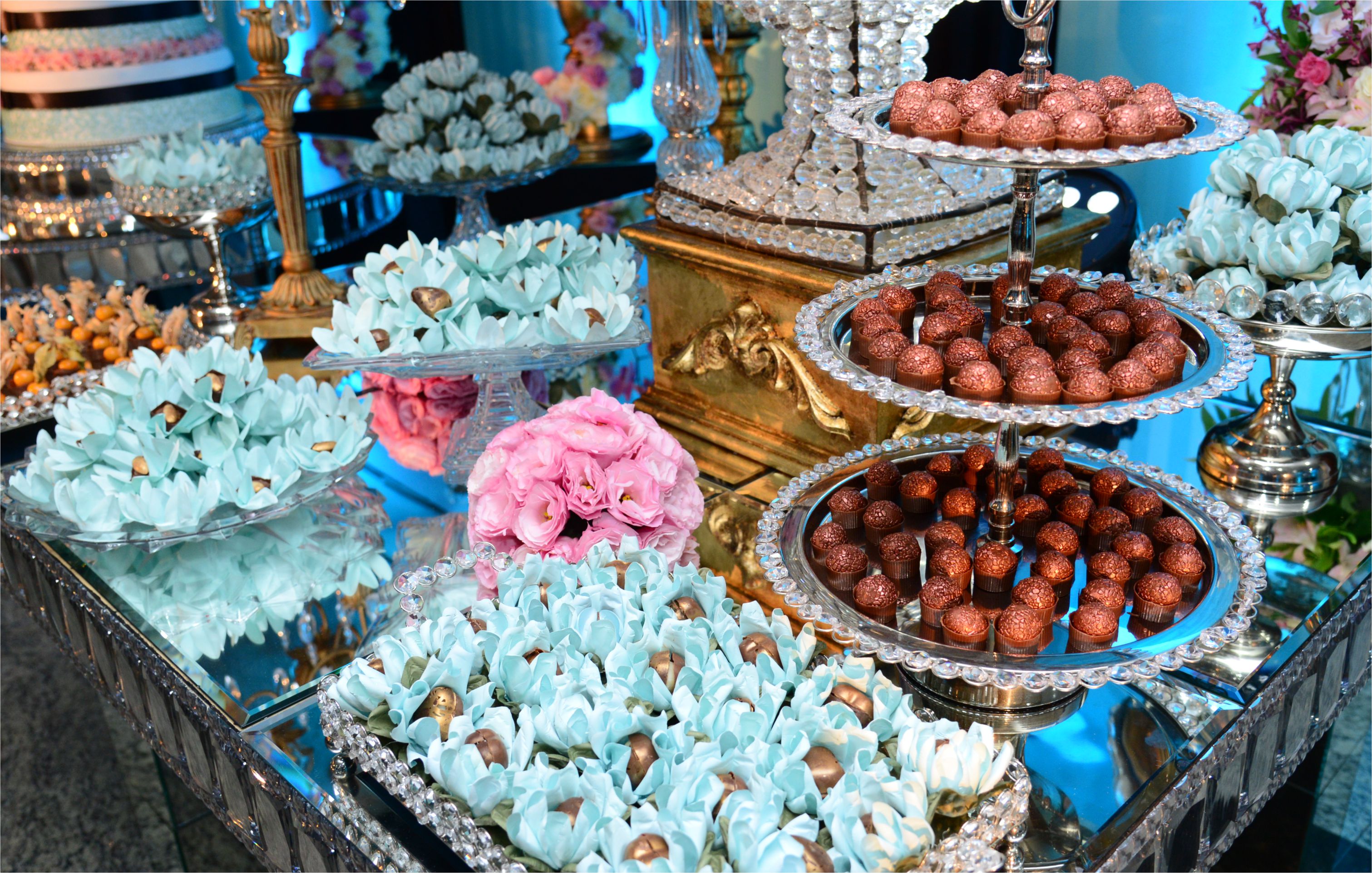mesa-de-doces-madeira-buffet.jpg